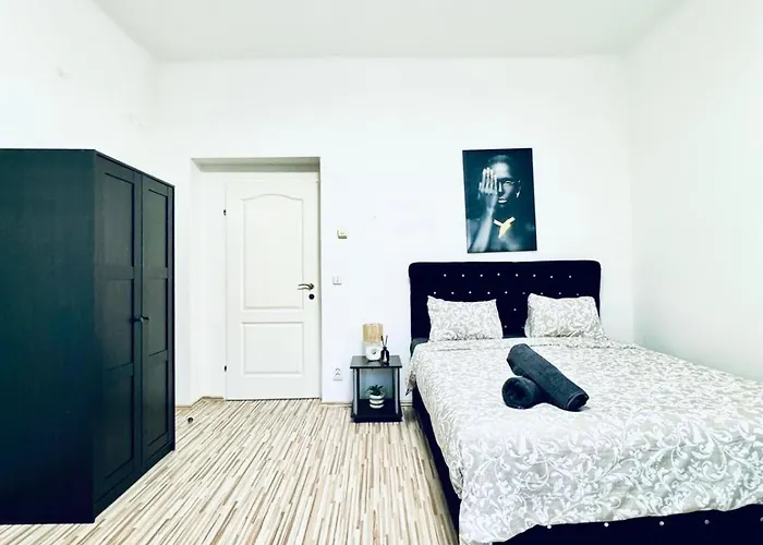 Apartmán Affordable 2br Apartment, Close To Danube River